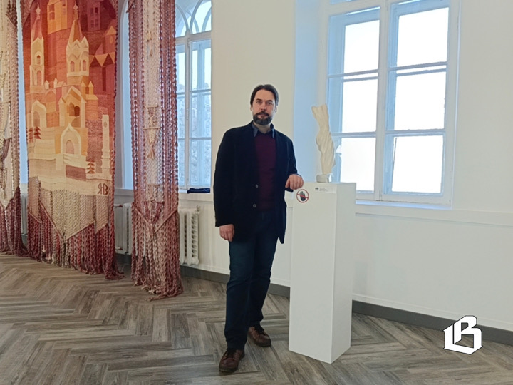 Выставка «Архитектурные портреты Ленинградской области» открылась в Выборгском замке 