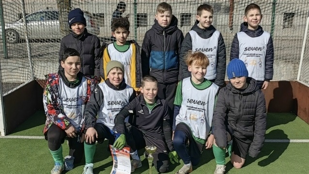 Юные футболисты из Рощино — чемпионы! 