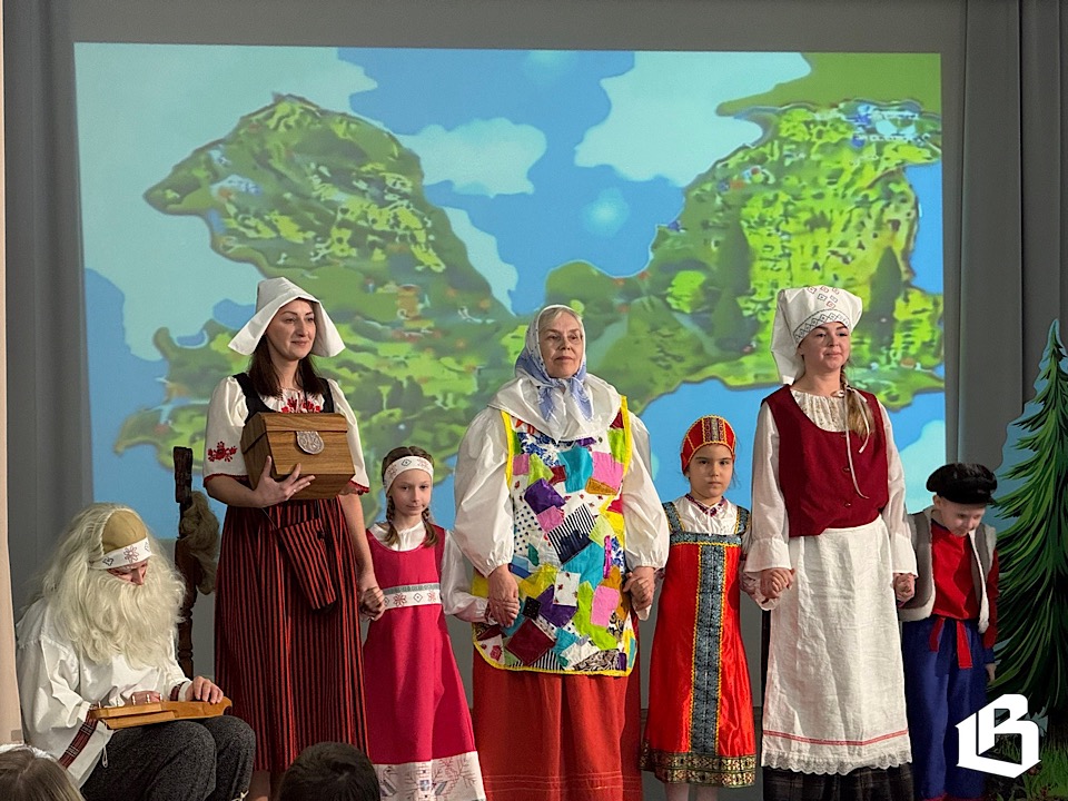 Единство большой страны в семейном театре