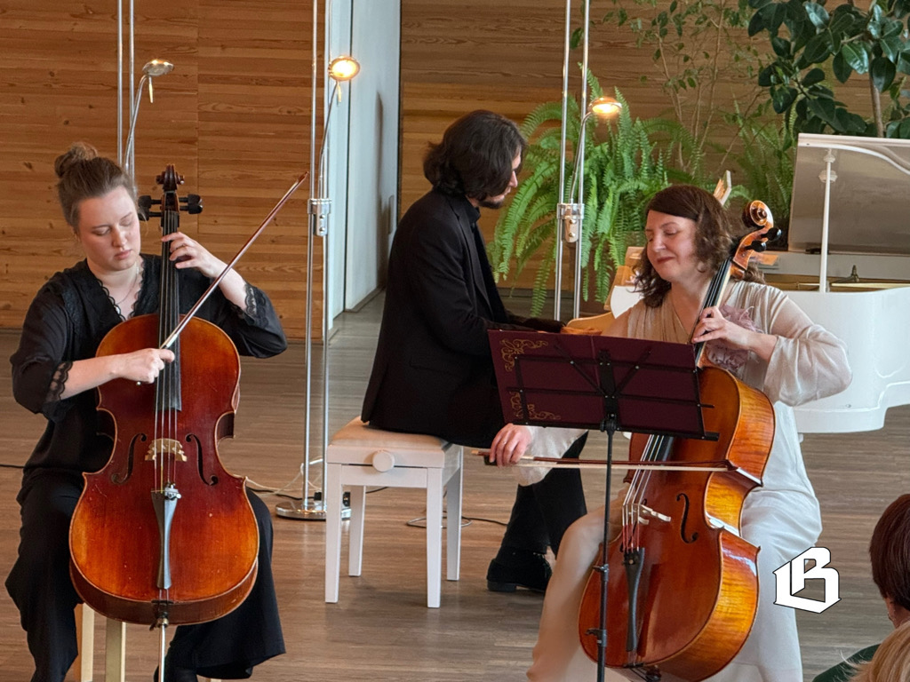 «Звуки весны в объятиях виолончели»