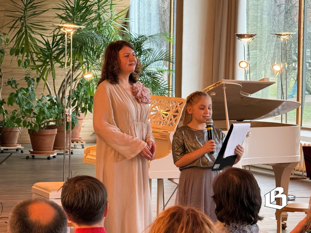 «Звуки весны в объятиях виолончели»