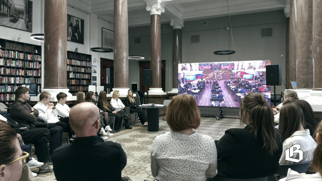 Выборг присоединился к Диктанту Победы