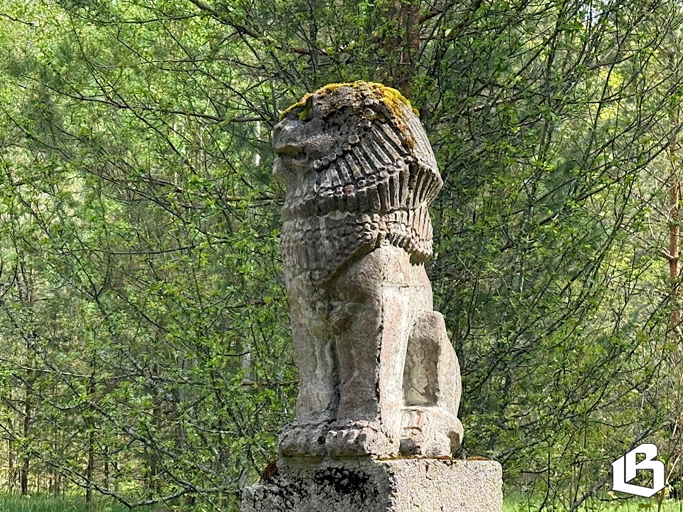 Исчезающая история: «Знаки зодиака» в посёлке Грибное