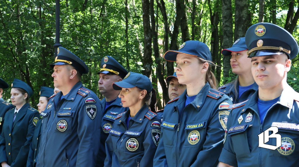 Память жива: Выборг почтил героев Великой Отечественной войны