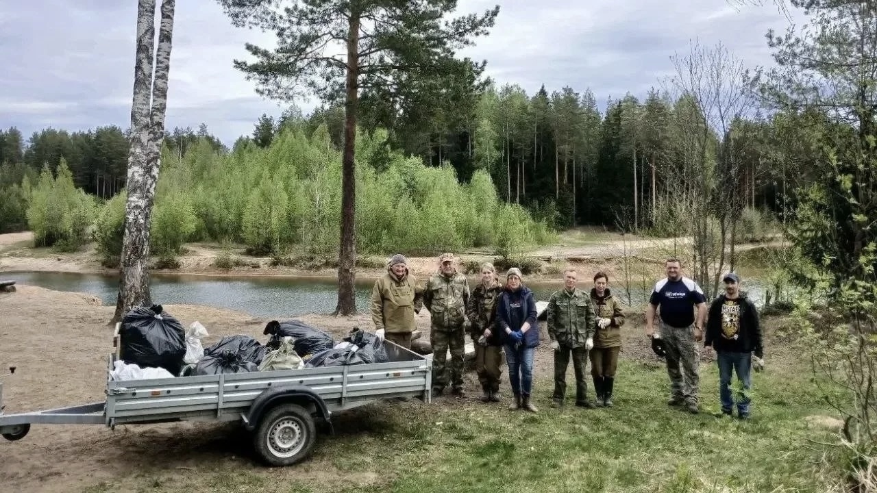 С водоёмов Ленобласти убрали 95 кубов мусора 