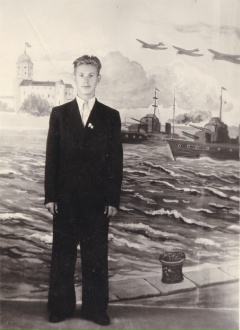 Собиратель памяти: как Иван Першин сохраняет историю Выборга в старых фотографиях   