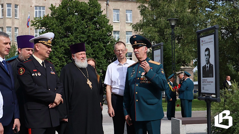 Аллея Героев Отечества открылась в Выборге