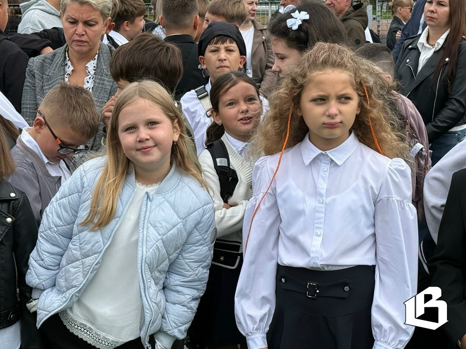 Звонок в будущее: в школе № 10 Выборга отметили День знаний