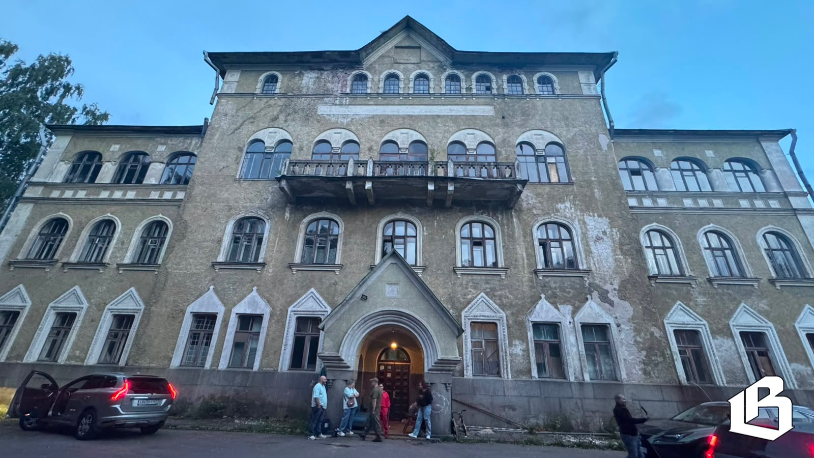 Новые лоты на старых камнях