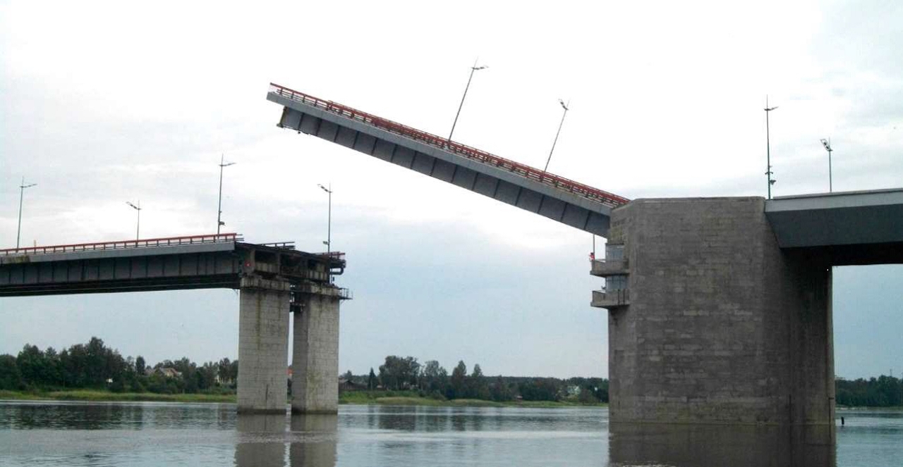 Ладожский мост на трассе «Кола» разведут 15 октября