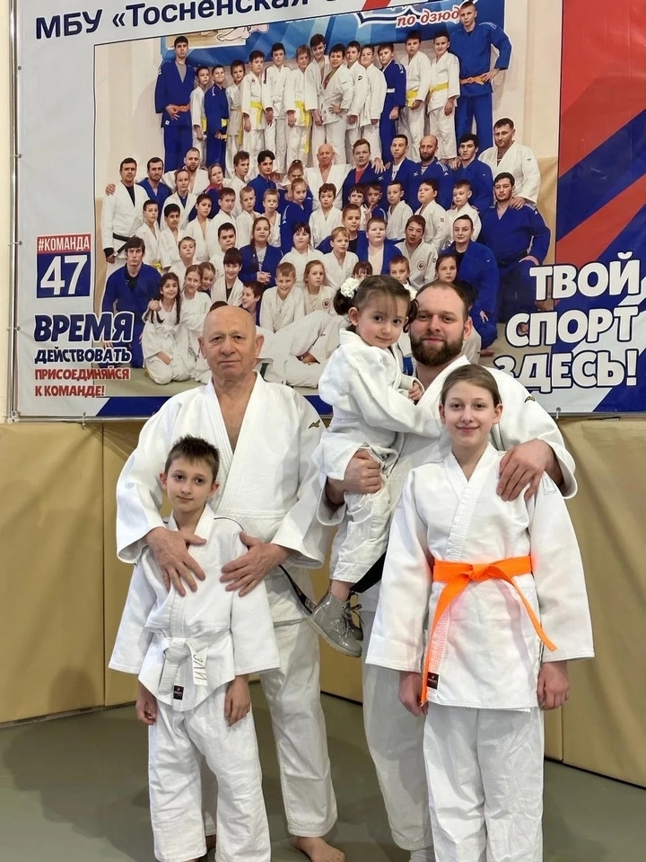 Саид Чимаев: «Я всех одел в кимоно, кроме жены»