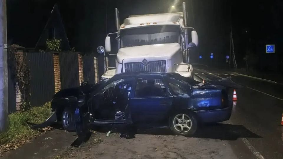 Смертельная авария в посёлке Сосново: трое погибших, водитель в тяжёлом состоянии