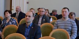 Власти Выборгского района отчитались о работе перед депутатами