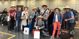 Наша группа в аэропорту Пекина перед вылетом в Санкт-Петербург