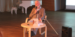 Александр Сакса представил свою новую книгу о раскопках в Выборге