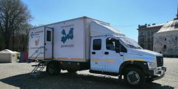 В Выборге выездная бригада продолжает вакцинировать от Covid-19