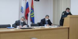 Выход на лед опасен