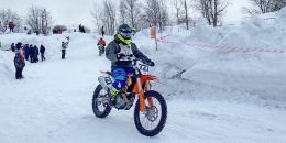 В Выборге прошли показательные выступления мотогонщиков