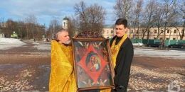 Поклониться иконе с Донбасса можно до конца недели