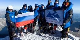 Ленинградцы-ветераны СВО покорили Эльбрус