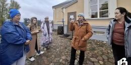 В Монрепо прошла познавательная прогулка с Павлом Глазковым