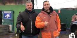 Новая зимняя резина для кареты скорой помощи Выборгского госпиталя