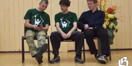 Сцена позволила школьникам посмотреть на себя со стороны