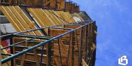 Надо активнее жаловаться на халтурный капремонт, считают в Народном фронте