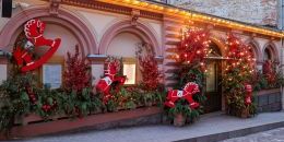 Традиции и волшебство: конкурс украшения витрин в Выборге