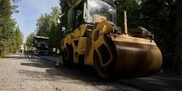 В Ленобласти ремонтируют дороги
