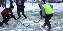 Дворовый вариант популярной игры нравится выборгским школьникам