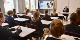 Ленинградская область удвоила стипендии для юных талантов 