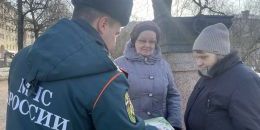 Пожарная безопасность в Выборгском районе: инспекторы проводят подворовые обходы