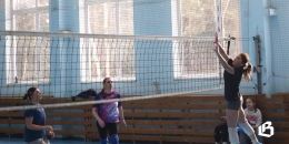 На площадке – только женщины