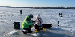 На рыбалку всей семьёй: взрослых и детей объединило общее увлечение