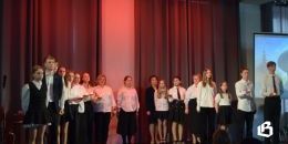 «Я слышал: мощный дуб свалился вдруг, Он падал, издавая вздох тяжёлый»