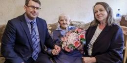 Выборг чествует 103-летнюю фронтовую медсестру Клавдию Рассадовскую