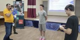 Бэкап, промты и никакого спама!  В Рощино школьников учили дружить с ИИ