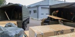 Четыре КамАЗа на передовую: что везут бойцам из Выборгского района?