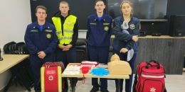 Студенты‑спасатели стали наставниками: в Выборге подростков научили оказывать первую помощь
