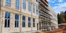 Поликлиника в Южном микрорайоне Выборга готова на 70%