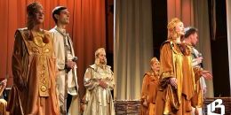 Во Дворце Культуры прошёл концерт «Традиции живая нить» ансамбля «Вереск»